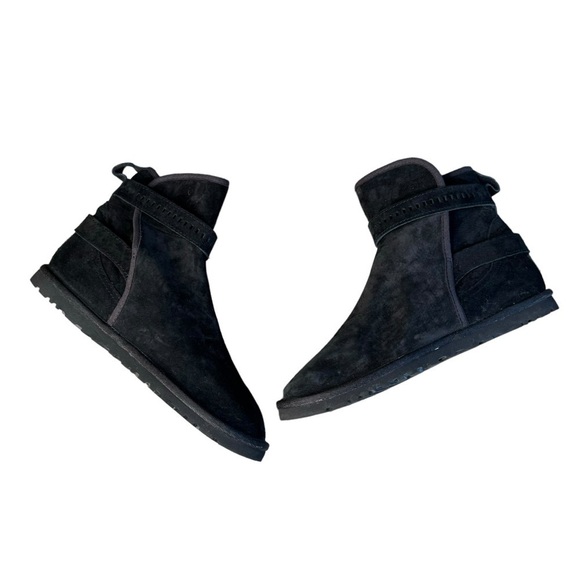 Ugg Pure Leni Boots Size 7 Leather Suede 1005387 Buckle Strap Ankle Wool Sole - Picture 5 of 11